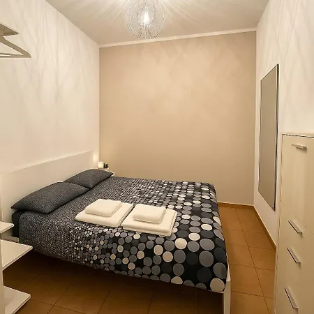 Particular In Apartment *